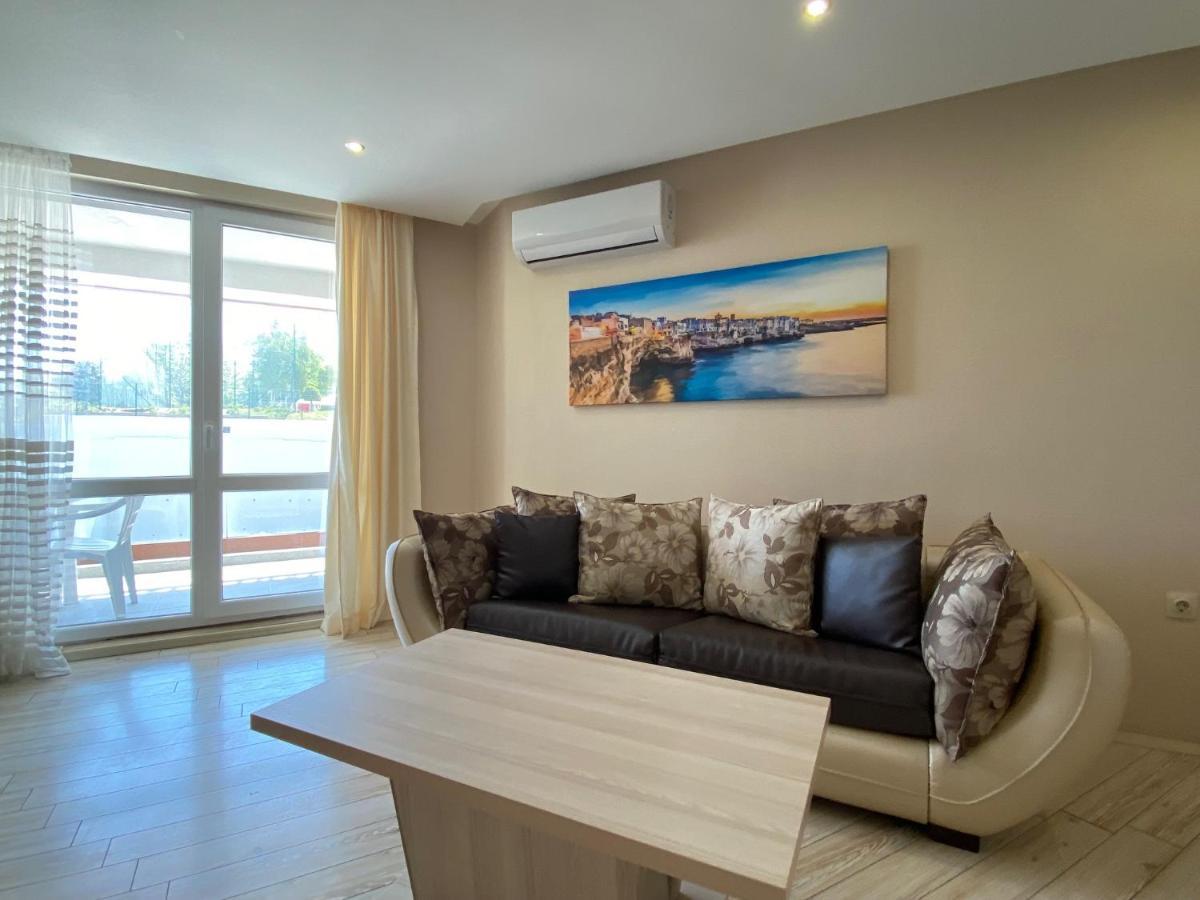 Paradiso 'В' 102 Private Sea View Apartment Nesebar Exteriör bild