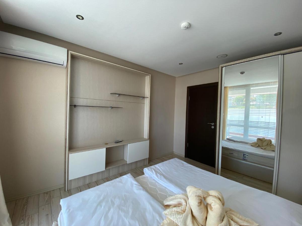 Paradiso 'В' 102 Private Sea View Apartment Nesebar Exteriör bild
