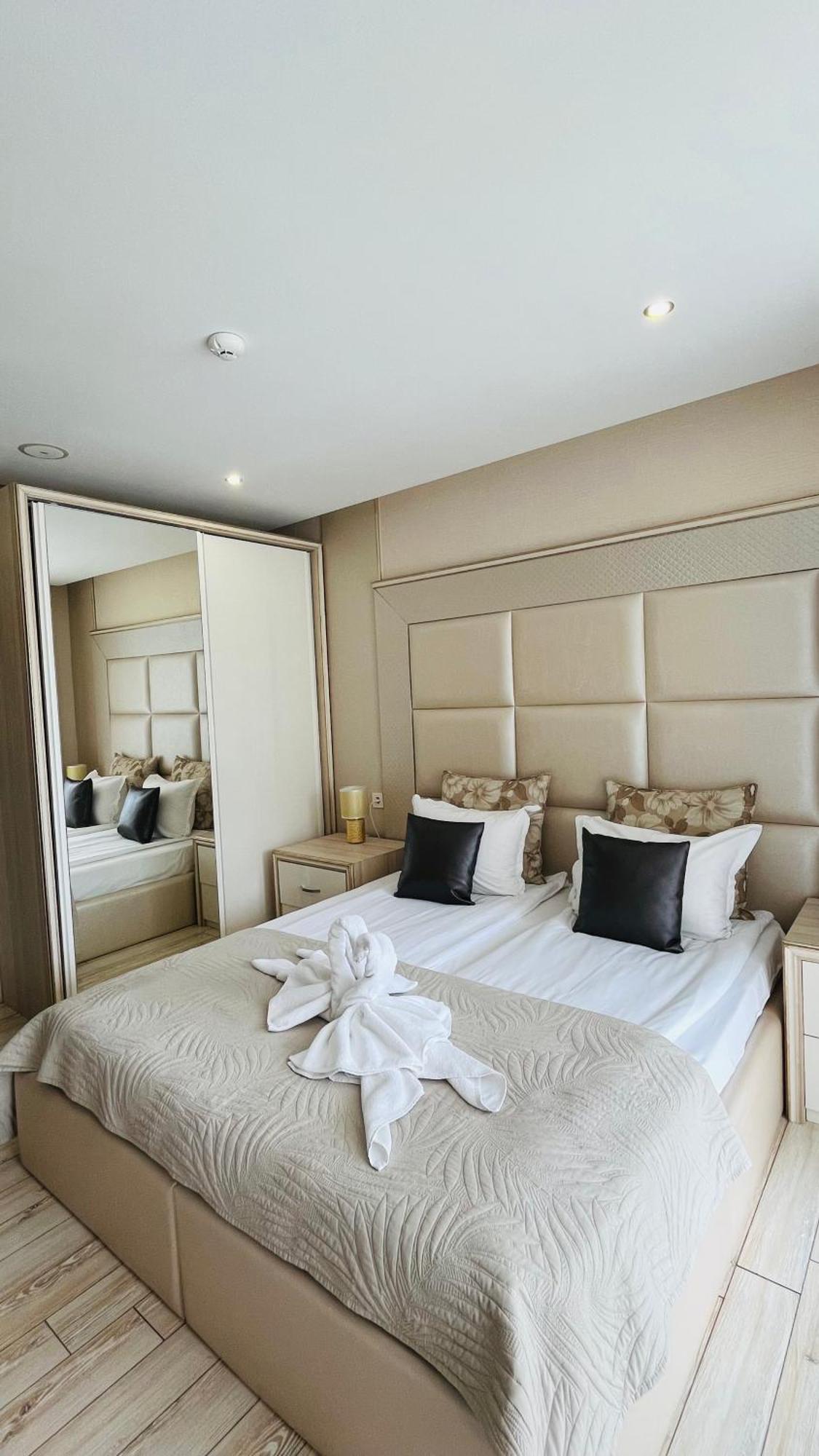 Paradiso 'В' 102 Private Sea View Apartment Nesebar Exteriör bild